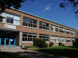 École de la Mosaïque (불어학교) Supply list