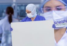 QUEBEC, COVID-19관련 졸업이 가까운 보건학생들과 최근 은퇴한 퇴직자들에게 의료 권한 부여