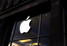 애플워치만 있으면 마스크 써도 아이폰 잠금해제 가능…애플, 새로운 IOS 업데이트
