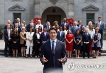 캐나다, 내각 물갈이…8명 유임에 23명 이동·7명 퇴진