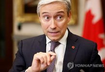 캐나다 정부-식품업계, 식품 가격 동결·파격 할인 시행키로