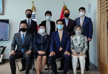 김상도 총영사, 제20기 민주평통 해외자문위원 위촉장 전수